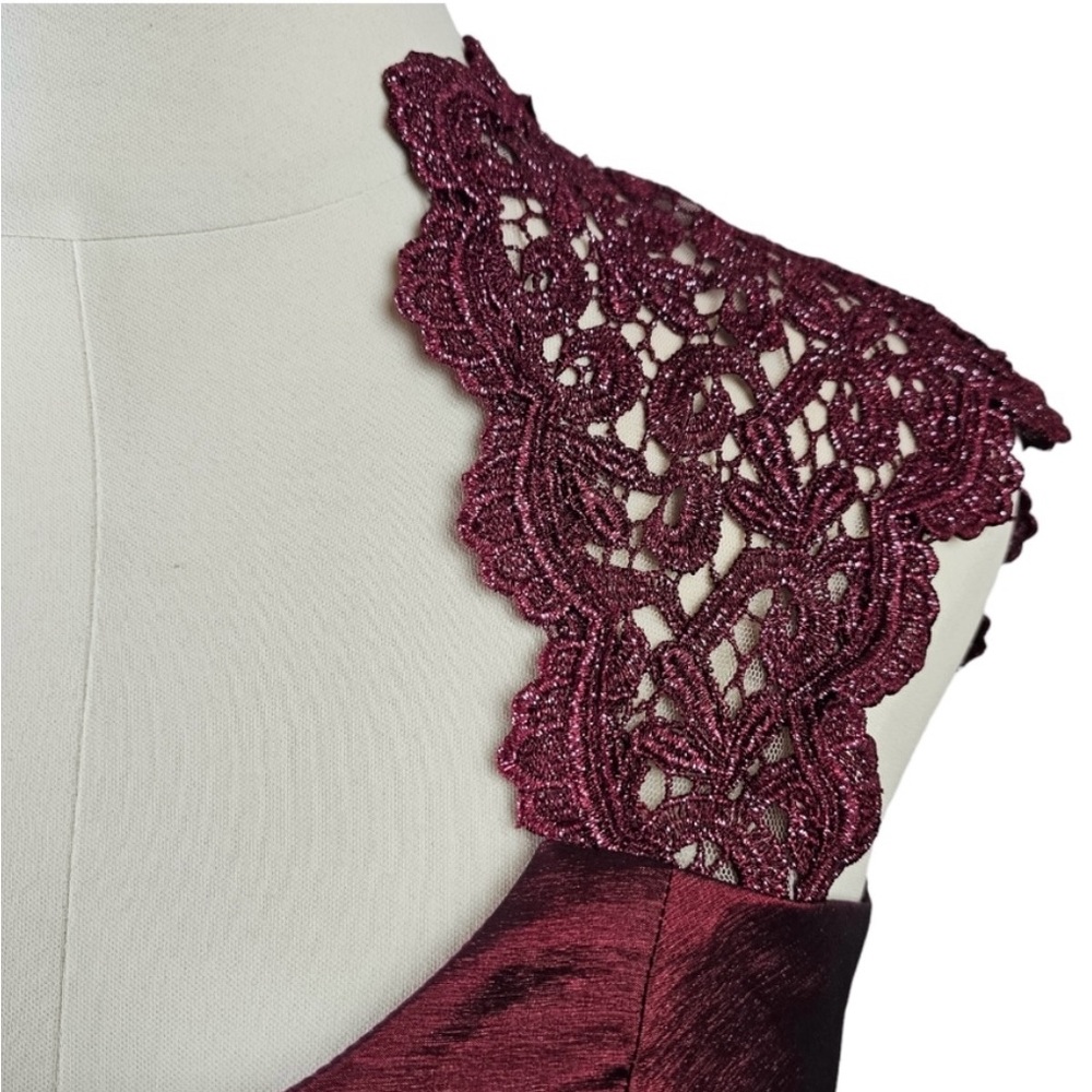 Xscape Garnet Formal Mermaid Dress with Queen Ann Neckline-Like New-True to Size - Picture 6 of 10